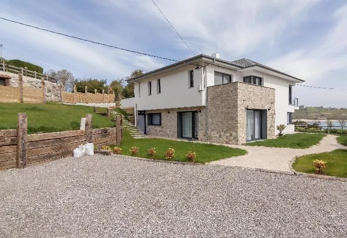 Al Aire Del Mar San Vicente De La Barquera